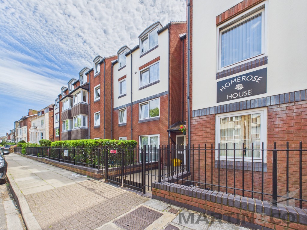 1 bed 1st Floor Flat for rent in Portsmouth. From Martin & Co - Portsmouth 1 bed 1st Floor Flat for rent in Portsmouth. From Martin & Co - Portsmouth