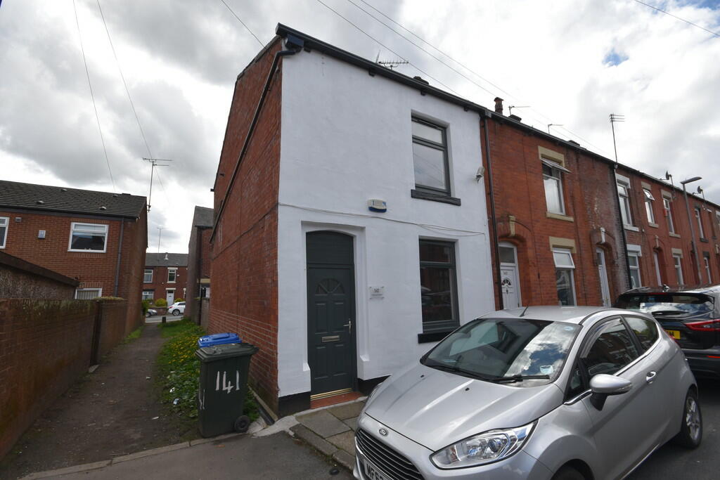 2 bed End Terraced House for rent in Trub. From Martin & Co - Rochdale