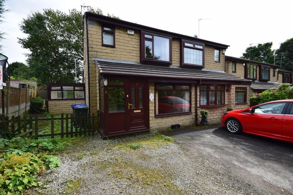 2 bed Semi Detached for rent in Rochdale. From Martin & Co - Rochdale 2 bed Semi Detached for rent in Rochdale. From Martin & Co - Rochdale