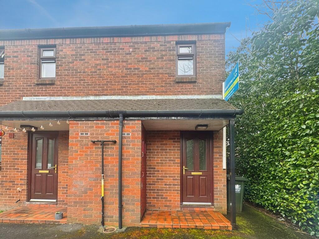 3 bed Annexe for rent in Rochdale. From Martin & Co - Rochdale 3 bed Annexe for rent in Rochdale. From Martin & Co - Rochdale