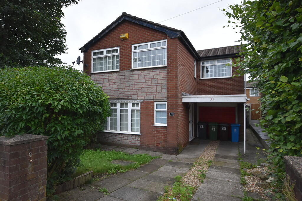 4 bed Detached for rent in Chadderton. From Martin & Co - Rochdale