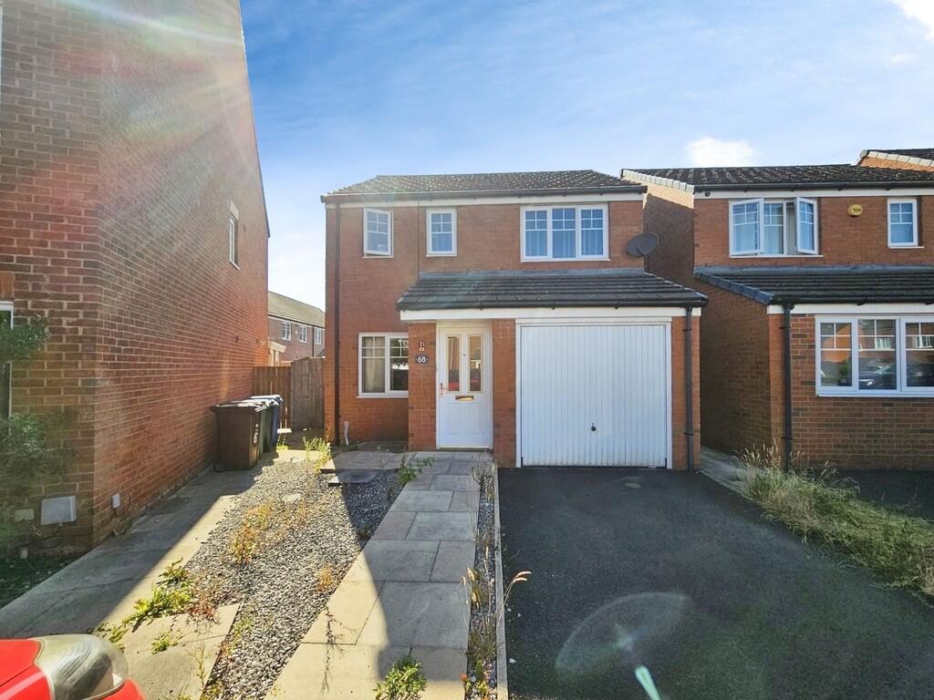3 bed Detached for rent in Affetside. From Martin & Co - Rochdale 3 bed Detached for rent in Affetside. From Martin & Co - Rochdale