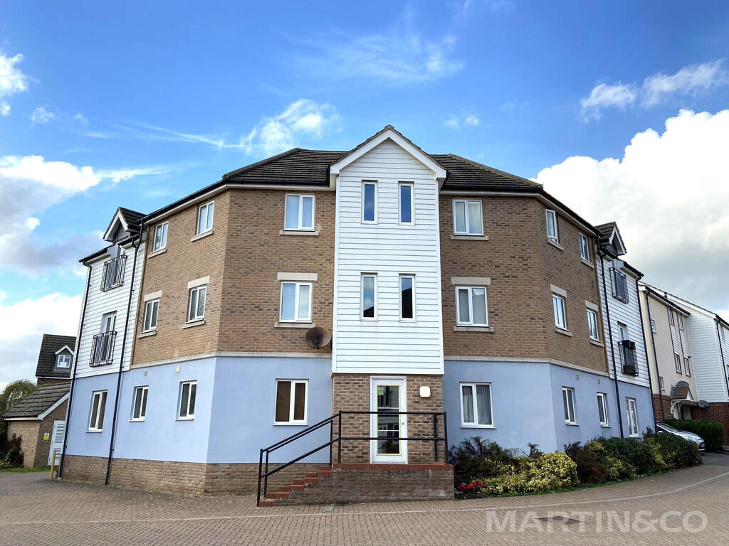 2 bed Apartment for rent in Queen's Hills. From Martin & Co - Norwich 2 bed Apartment for rent in Queen's Hills. From Martin & Co - Norwich