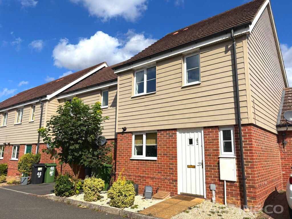 3 bed Semi Detached for rent in Queen's Hills. From Martin & Co - Norwich 3 bed Semi Detached for rent in Queen's Hills. From Martin & Co - Norwich