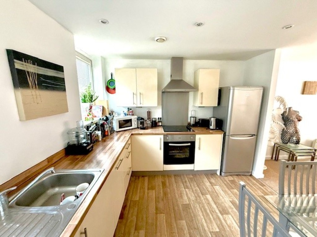 2 bed Apartment for rent in Dungworth. From Martin & Co - Sheffield Hillsborough 2 bed Apartment for rent in Dungworth. From Martin & Co - Sheffield Hillsborough