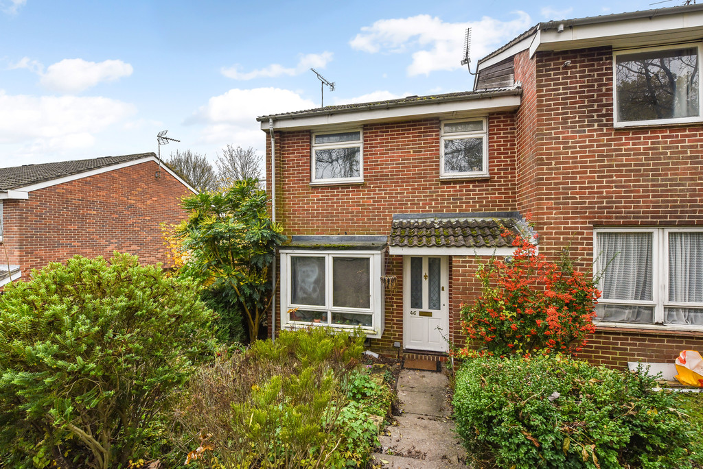 4 bed End Terraced House for rent in Hampshire. From Martin & Co - Winchester