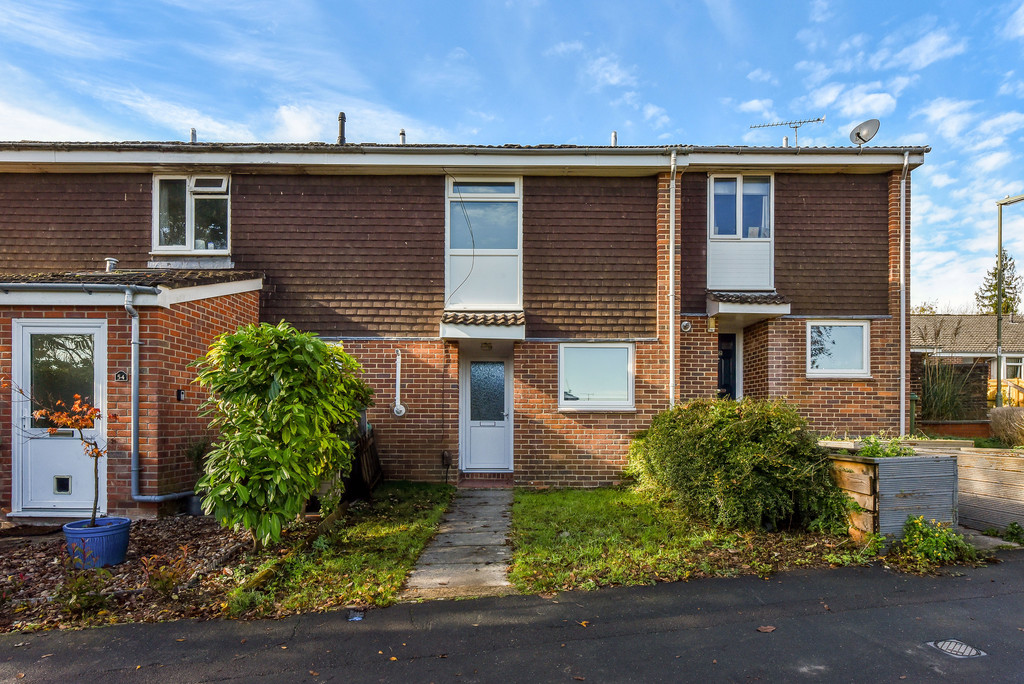 1 bed House Share for rent in Hampshire. From Martin & Co - Winchester