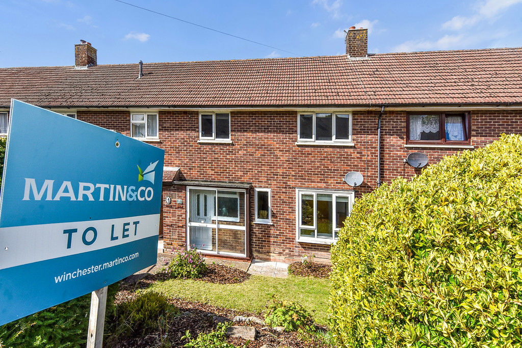 1 bed House Share for rent in Hampshire. From Martin & Co - Winchester