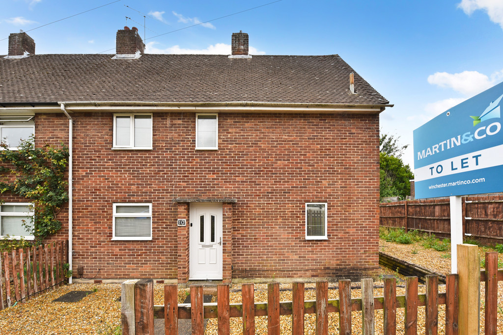 5 bed Semi Detached for rent in Hampshire. From Martin & Co - Winchester