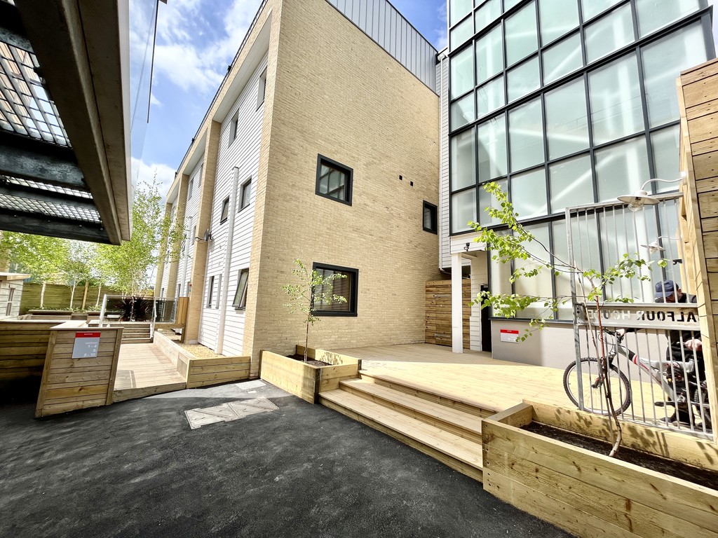 2 bed Apartment for rent in Hampshire. From Martin & Co - Winchester