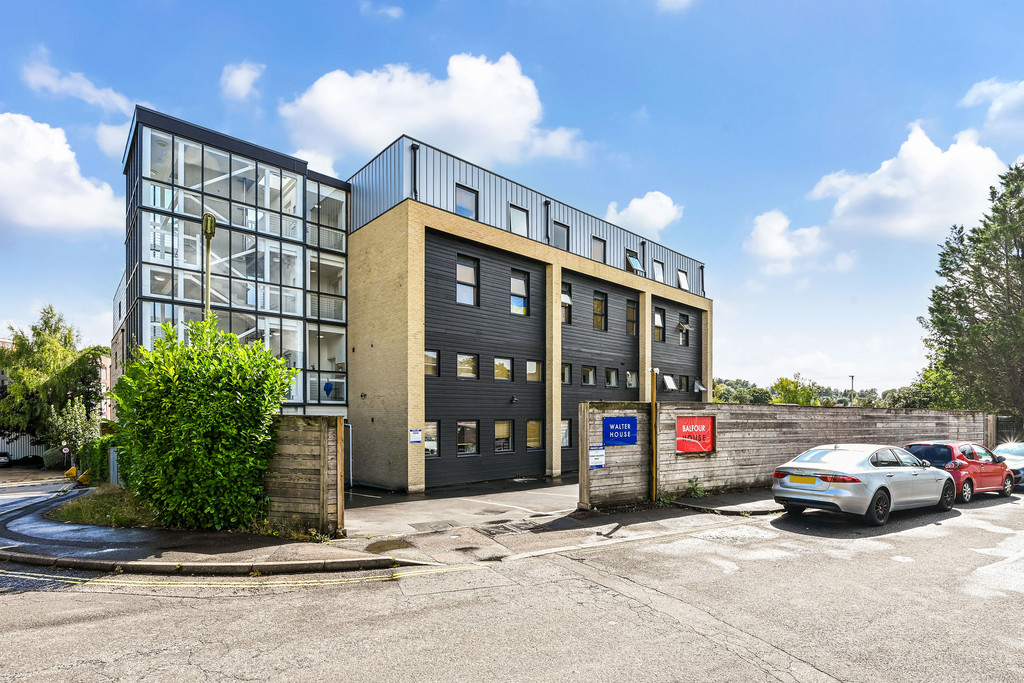 2 bed Apartment for rent in Hampshire. From Martin & Co - Winchester 2 bed Apartment for rent in Hampshire. From Martin & Co - Winchester