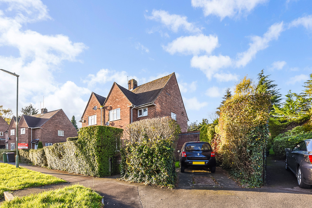 1 bed House Share for rent in Hampshire. From Martin & Co - Winchester