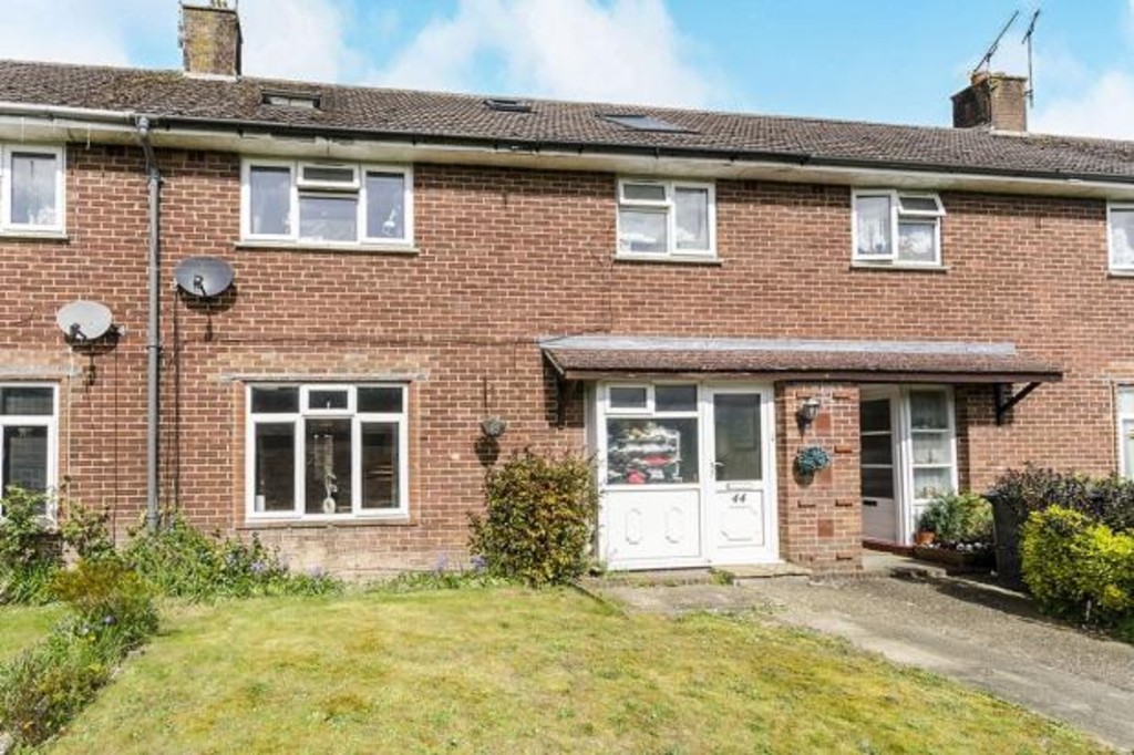 7 bed House Share for rent in Hampshire. From Martin & Co - Winchester