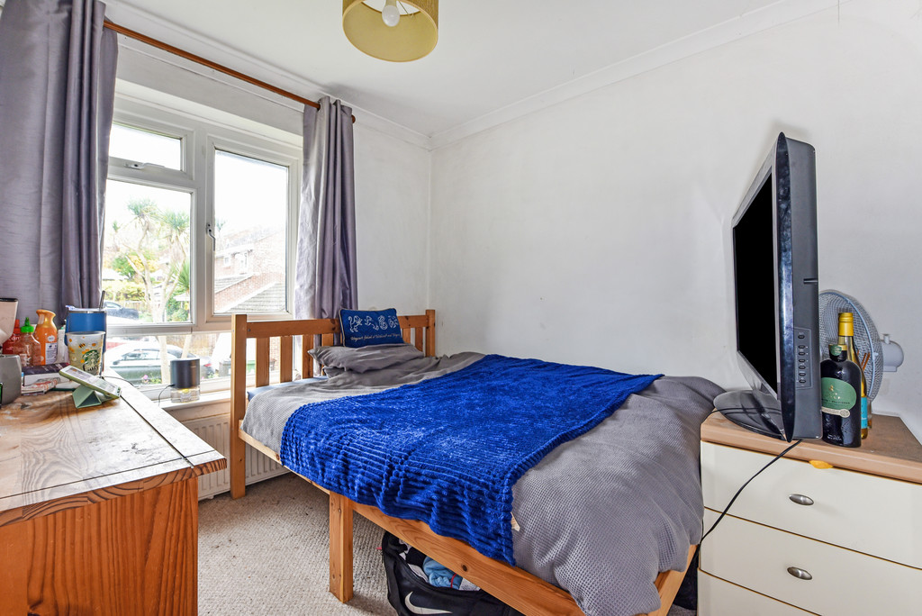 1 bed House Share for rent in Hampshire. From Martin & Co - Winchester