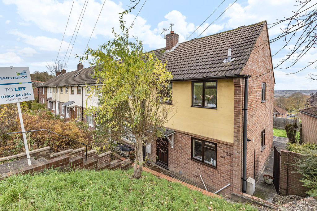 3 bed Semi Detached for rent in Hampshire. From Martin & Co - Winchester