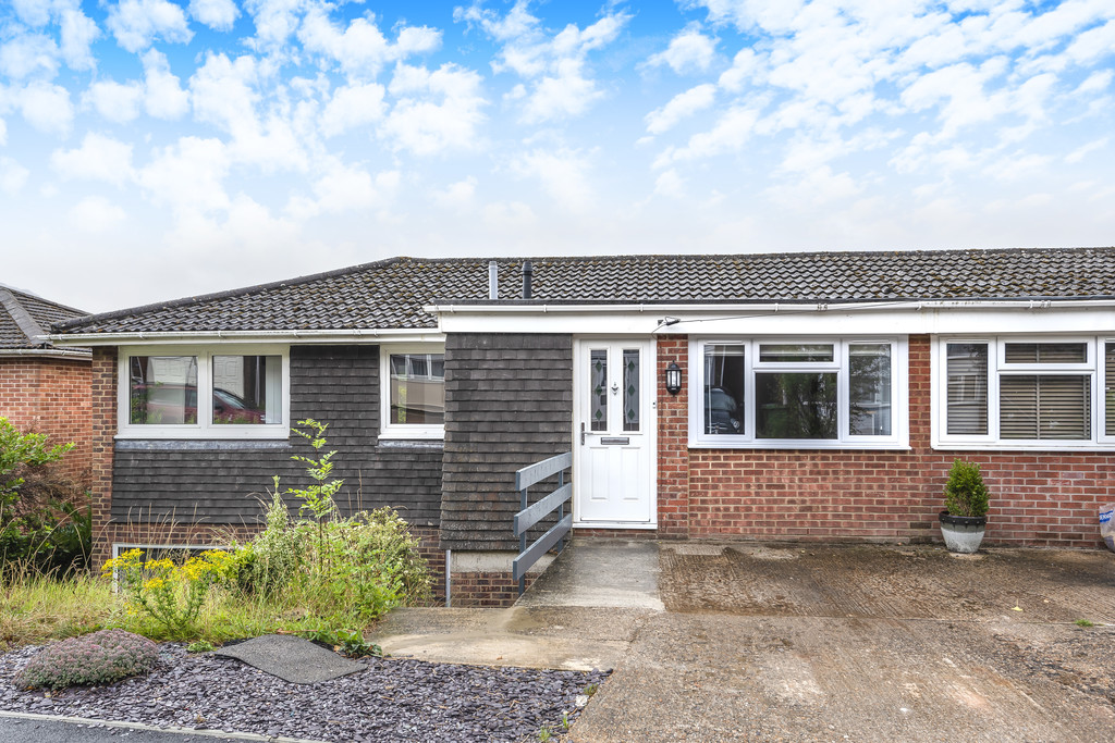 1 bed House Share for rent in Hampshire. From Martin & Co - Winchester