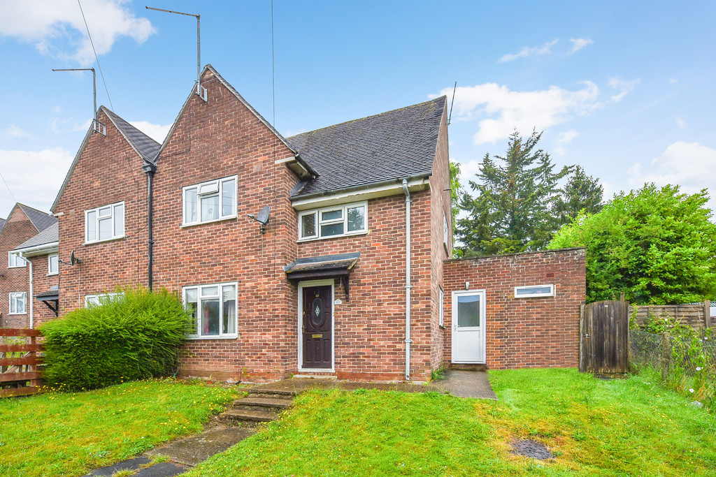 1 bed House Share for rent in Hampshire. From Martin & Co - Winchester