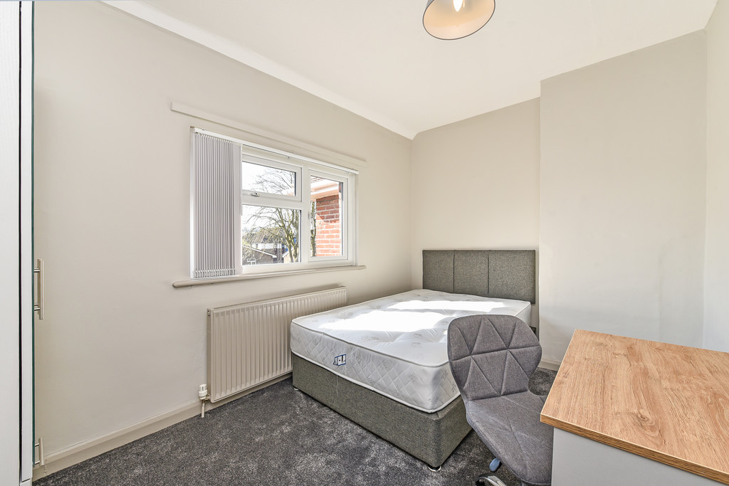 1 bed House Share for rent in Winchester. From Martin & Co - Winchester