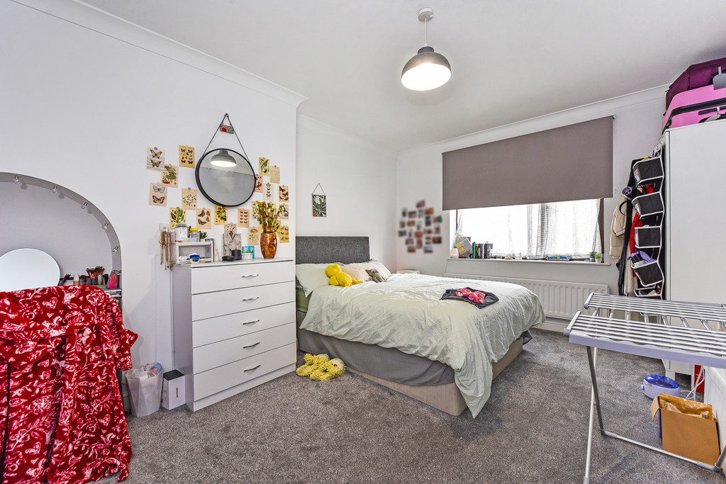 1 bed House Share for rent in Harestock. From Martin & Co - Winchester