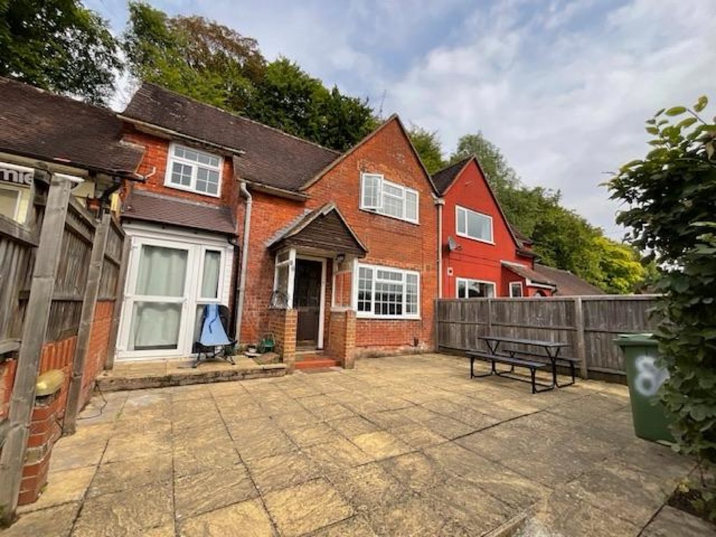1 bed House Share for rent in Harestock. From Martin & Co - Winchester