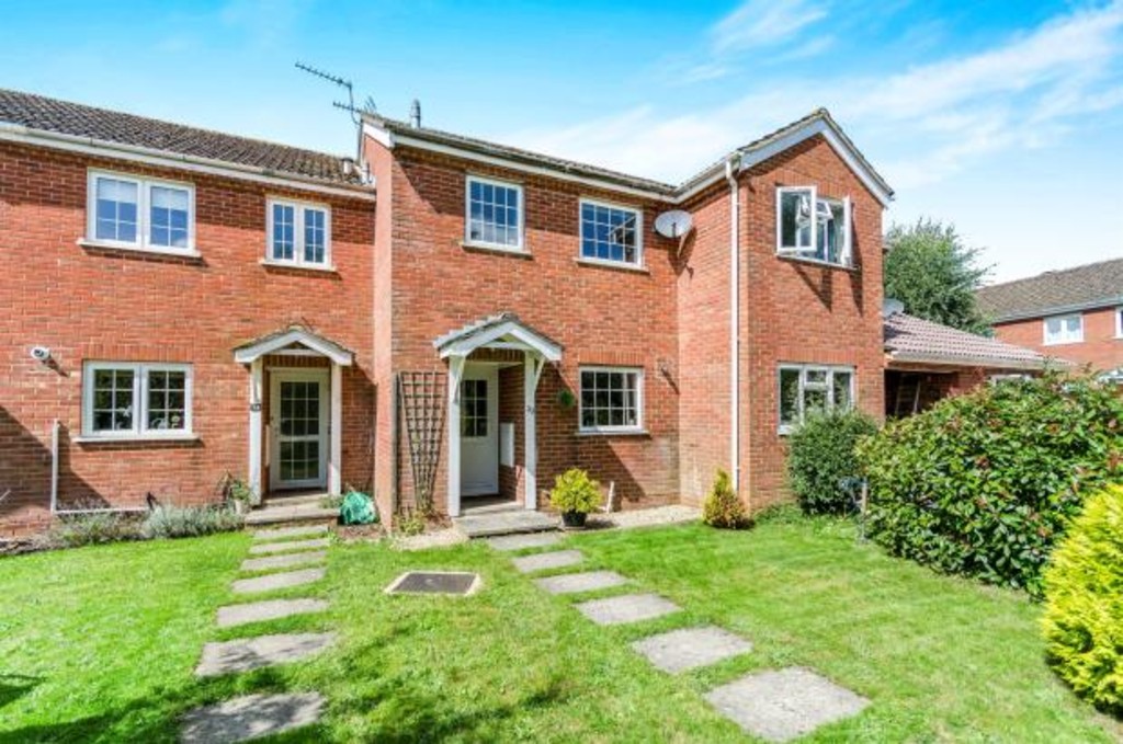 2 bed Mid Terraced House for rent in Colden Common. From Martin & Co - Winchester