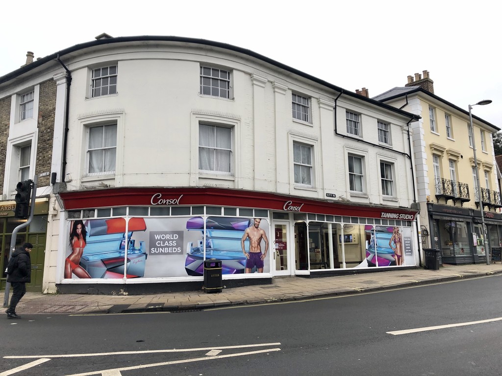 1 bed Apartment for rent in Winchester. From Martin & Co - Winchester
