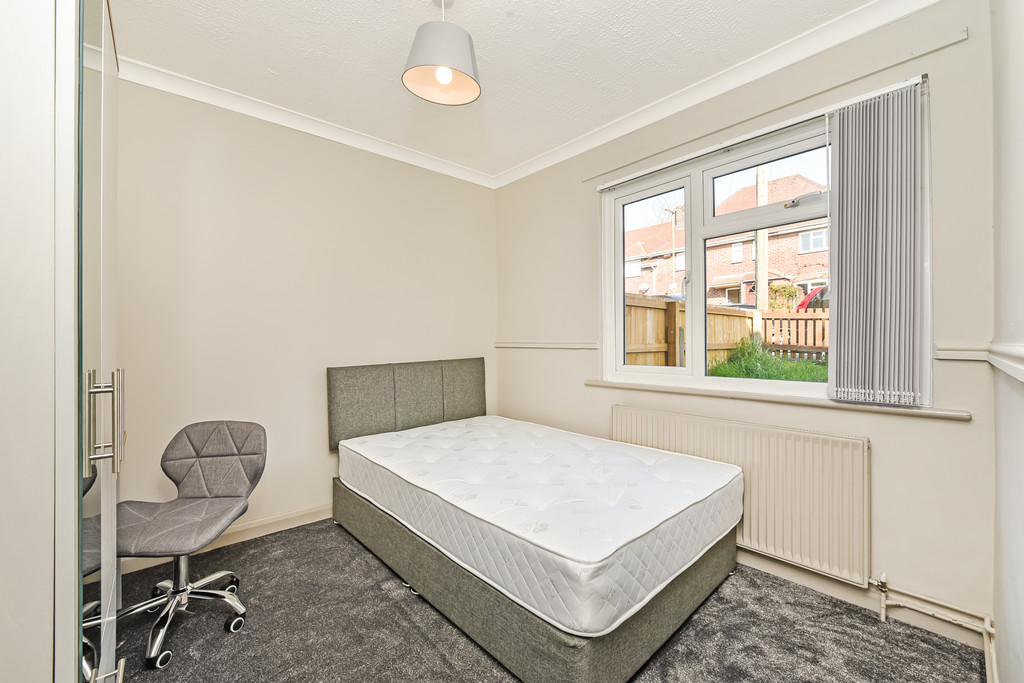 1 bed House Share for rent in Winchester. From Martin & Co - Winchester