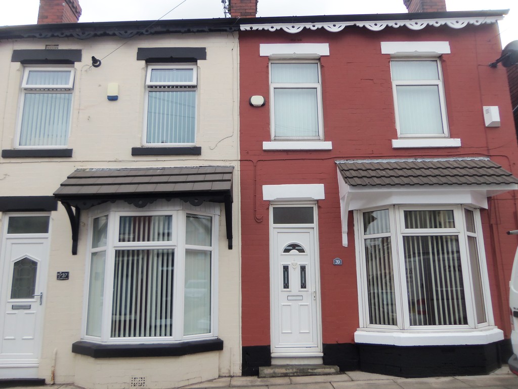 2 bed Mid Terraced House for rent in Merseyside. From Martin & Co - Liverpool South