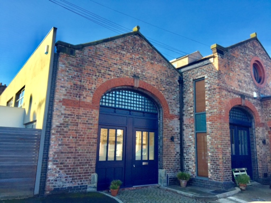2 bed Mews for rent in Merseyside. From Martin & Co - Liverpool South
