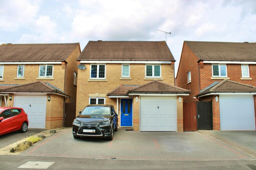 3 bed Detached House for rent in Broadgate. From Martin & Co - Southampton City
