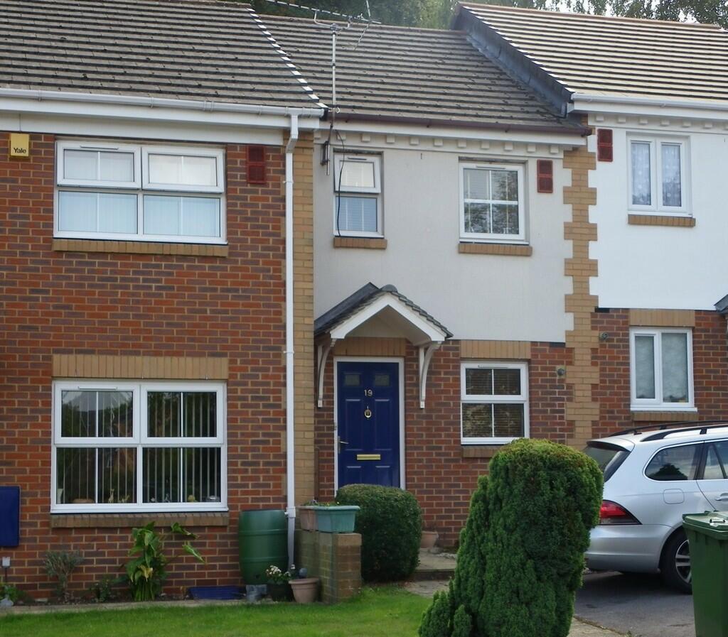 2 bed Mid Terraced House for rent in Hedge End. From Martin & Co - Southampton City