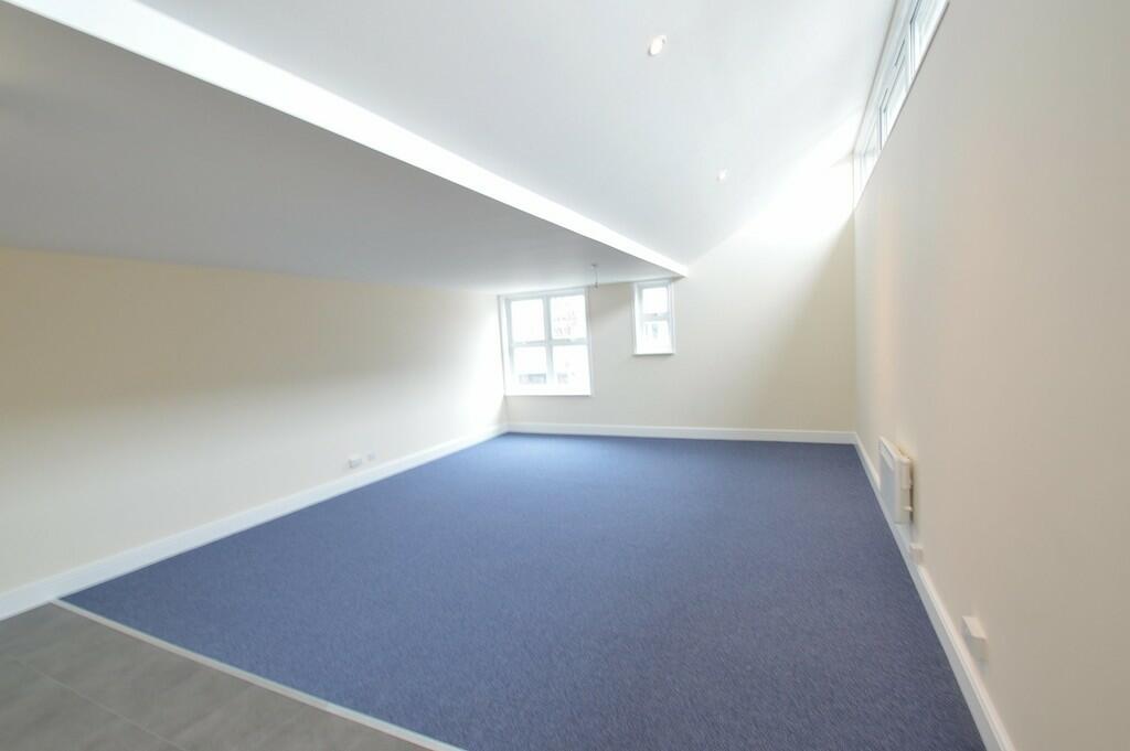 4 bed Apartment for rent in Eastleigh. From Martin & Co - Southampton City