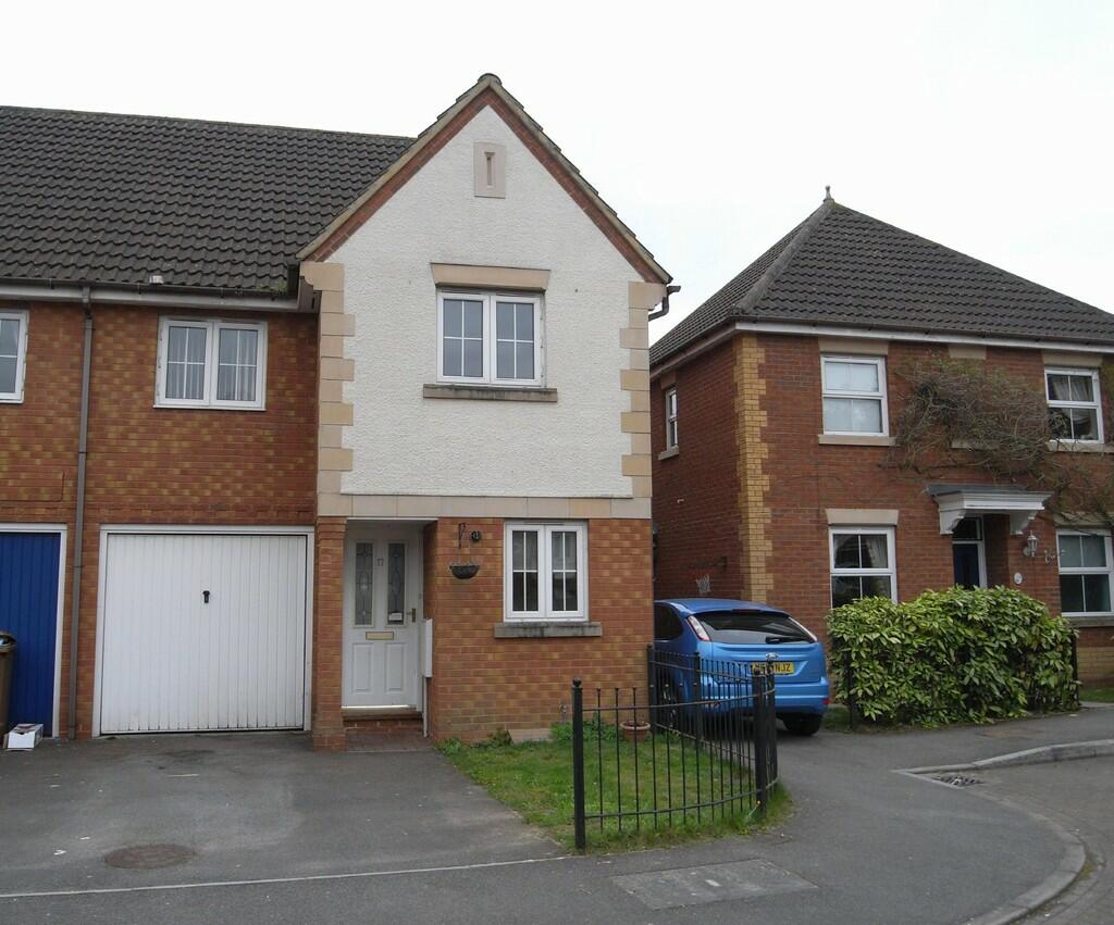 3 bed Semi-Detached House for rent in North Baddesley. From Martin & Co - Southampton City