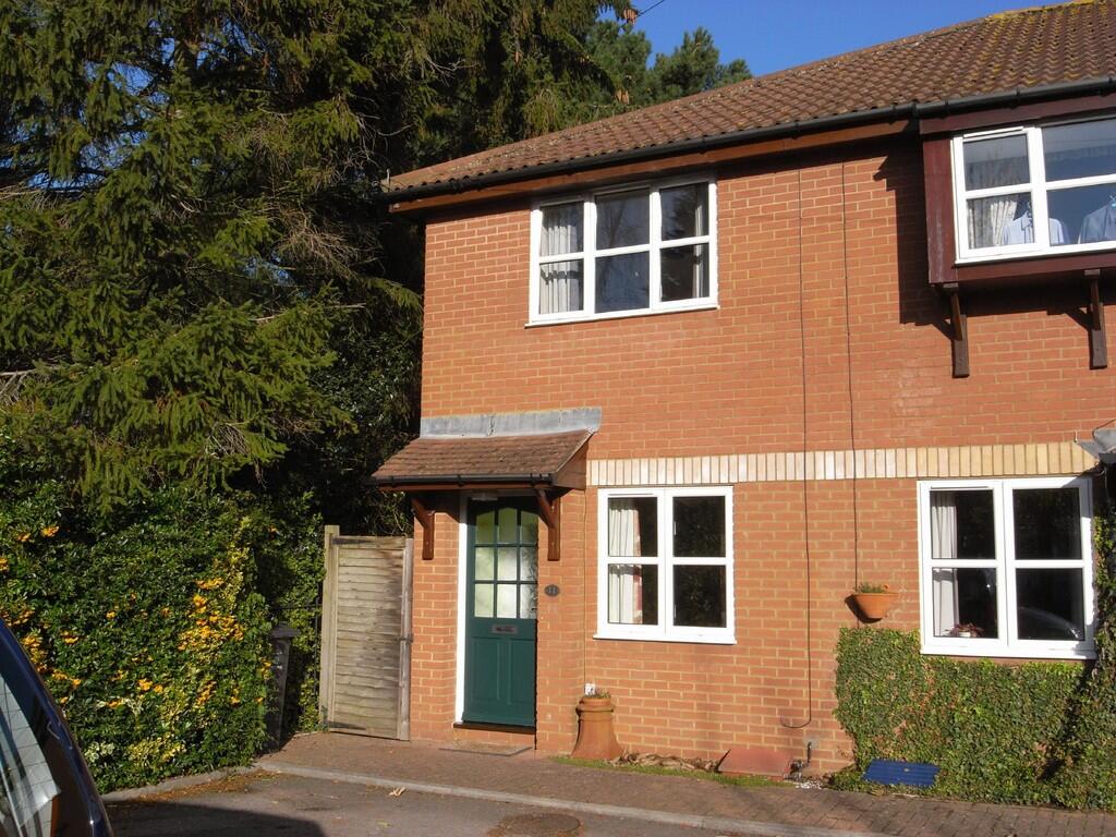 2 bed End of Terrace for rent in Romsey. From Martin & Co - Southampton
