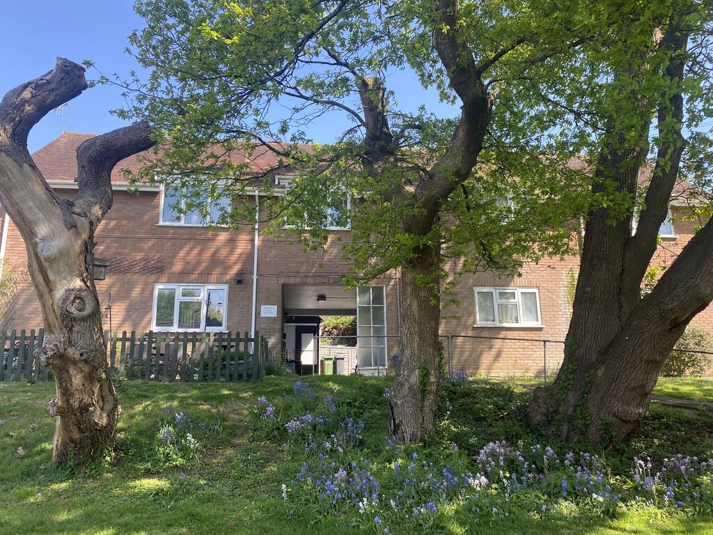 2 bed Annexe for rent in Eastleigh. From Martin & Co - Southampton 2 bed Annexe for rent in Eastleigh. From Martin & Co - Southampton