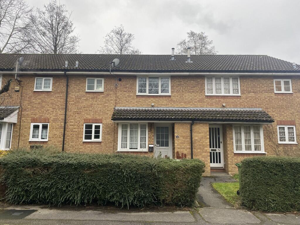 1 bed Detached for rent in Butlocks Heath. From Martin & Co - Southampton