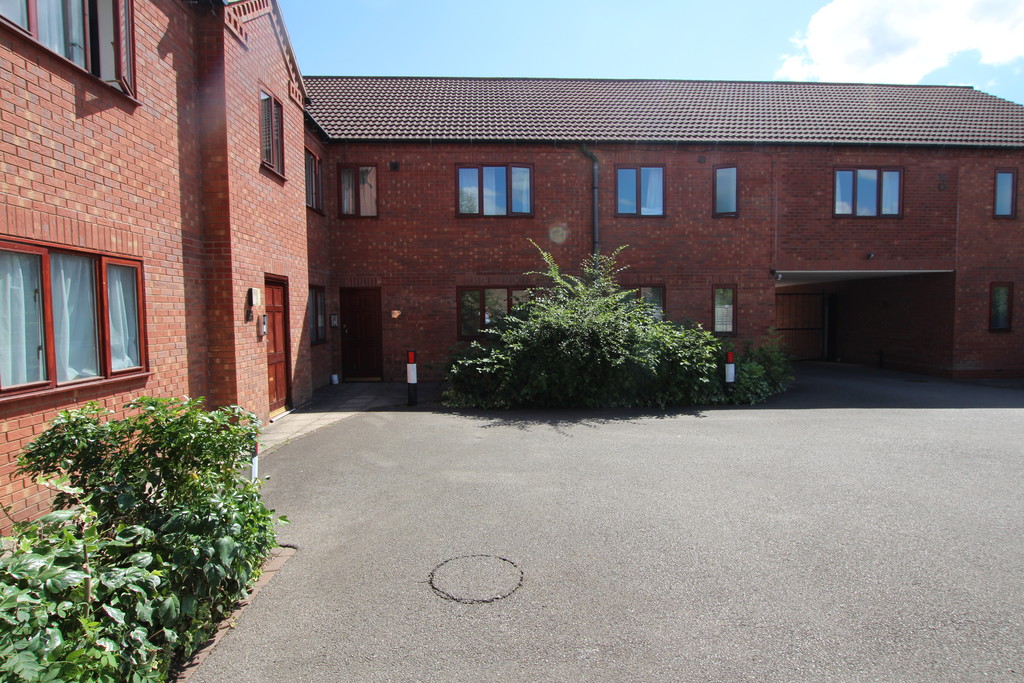 2 bed Ground Floor Flat for rent in Lincolnshire. From Martin & Co - Grantham