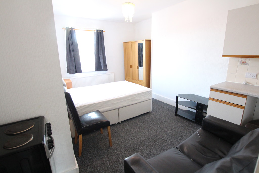 1 bed House Share for rent in Lincolnshire. From Martin & Co - Grantham