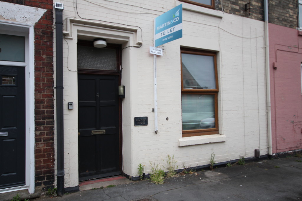 1 bed House Share for rent in Lincs. From Martin & Co - Grantham