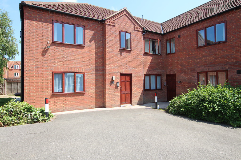 2 bed 1st Floor Flat for rent in Lincolnshire. From Martin & Co - Grantham