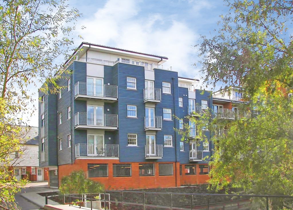 1 bed 1st Floor Flat for rent in Canterbury. From Martin & Co - Canterbury 1 bed 1st Floor Flat for rent in Canterbury. From Martin & Co - Canterbury