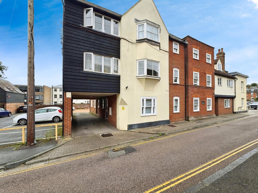 1 bed Apartment for rent in Kent. From Martin & Co - Canterbury 1 bed Apartment for rent in Kent. From Martin & Co - Canterbury