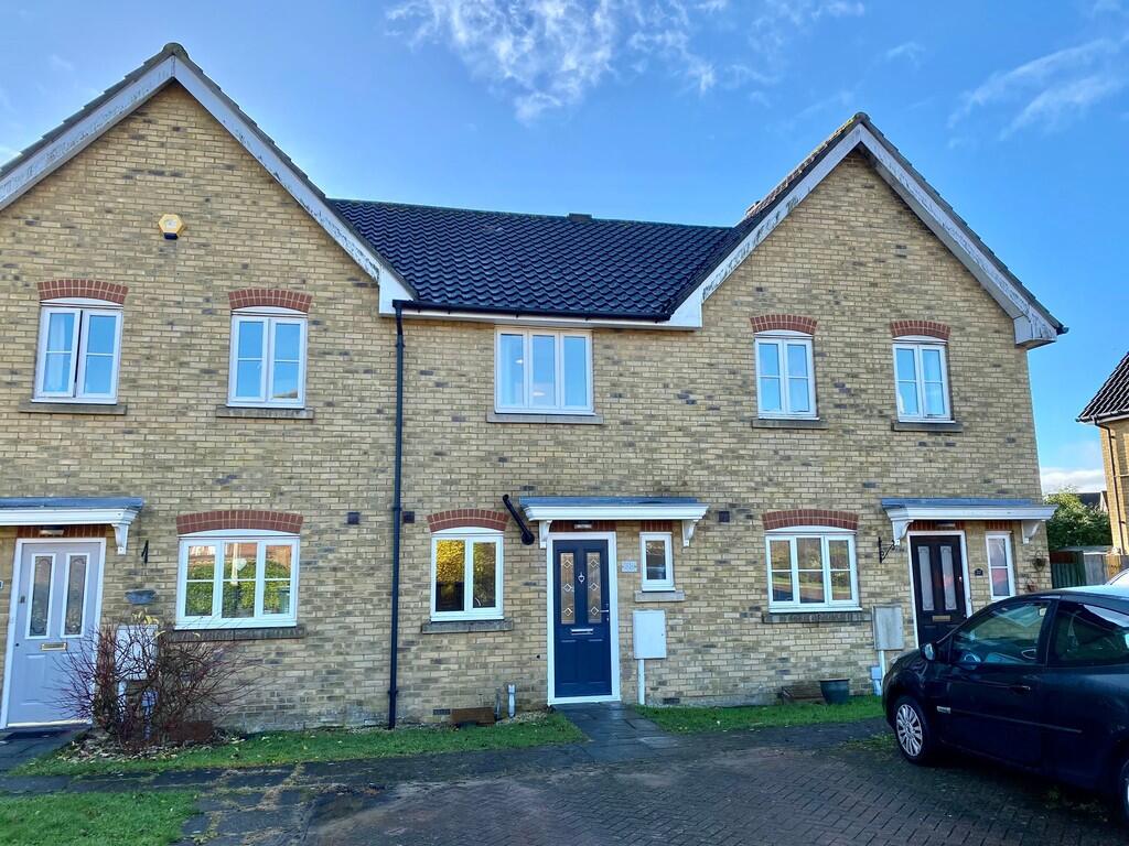 2 bed Mid Terraced House for rent in Ashford. From Martin & Co - Ashford