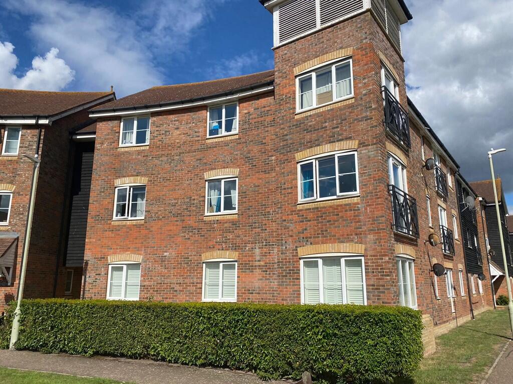 2 bed 1st Floor Flat for rent in Ashford. From Martin & Co - Ashford 2 bed 1st Floor Flat for rent in Ashford. From Martin & Co - Ashford