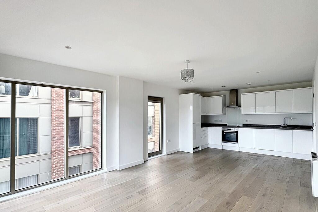 2 bed Apartment for rent in Ashford. From Martin & Co - Ashford 2 bed Apartment for rent in Ashford. From Martin & Co - Ashford