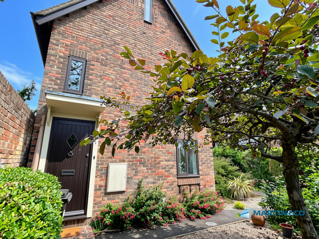 2 bed End of Terrace for rent in Charing. From Martin & Co - Ashford 2 bed End of Terrace for rent in Charing. From Martin & Co - Ashford