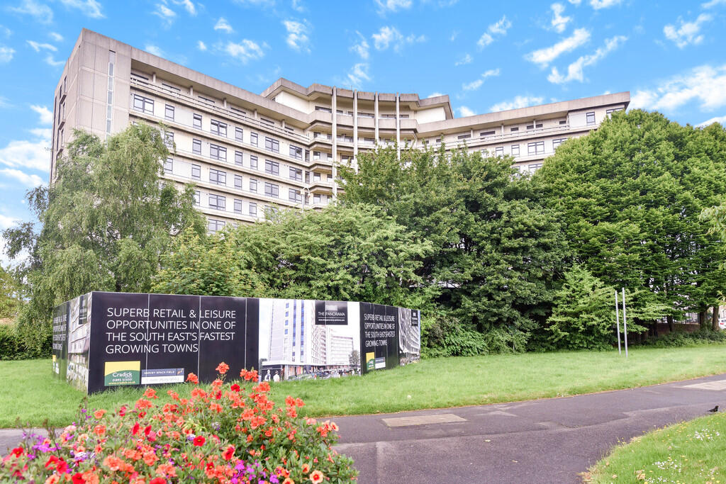 2 bed Apartment for rent in Ashford. From Martin & Co - Ashford