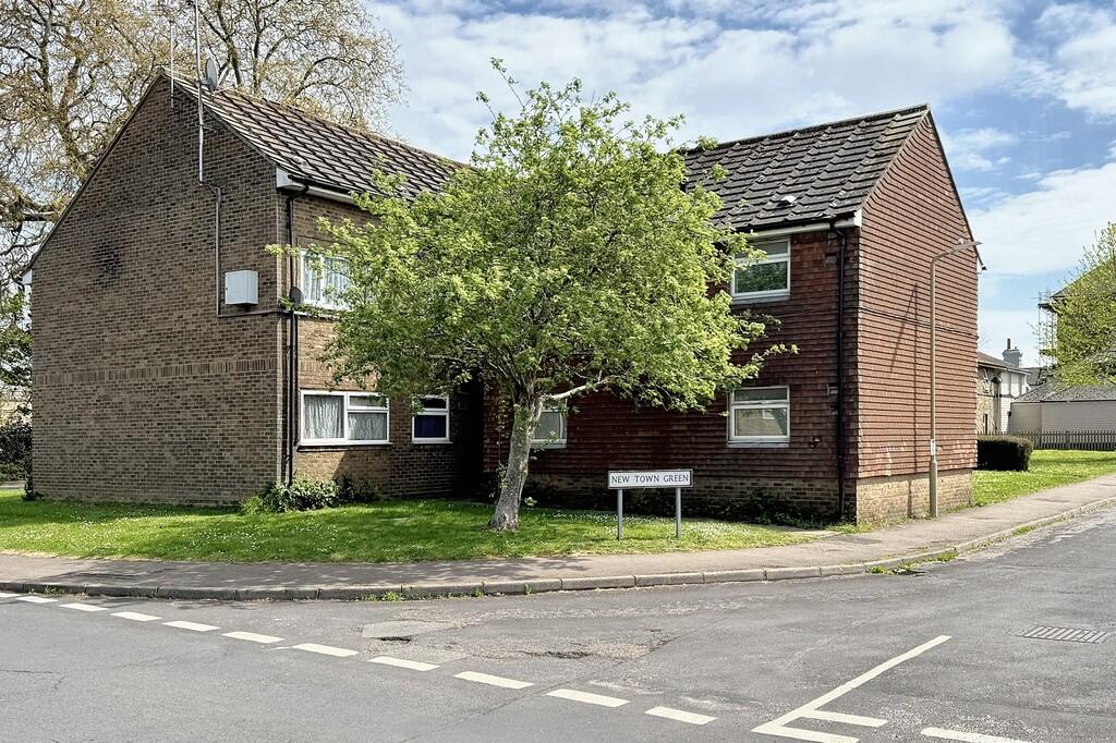 1 bed 1st Floor Flat for rent in Ashford. From Martin & Co - Ashford 1 bed 1st Floor Flat for rent in Ashford. From Martin & Co - Ashford