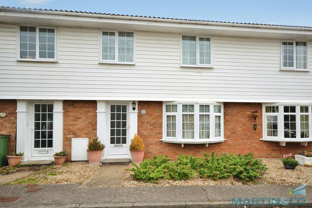 3 bed Mid Terraced House for rent in Lydd. From Martin & Co - Ashford 3 bed Mid Terraced House for rent in Lydd. From Martin & Co - Ashford