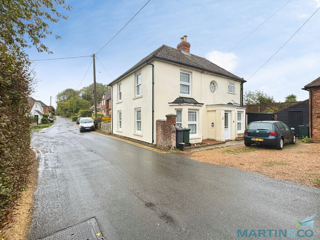 4 bed Detached for rent in Aldington. From Martin & Co - Ashford 4 bed Detached for rent in Aldington. From Martin & Co - Ashford